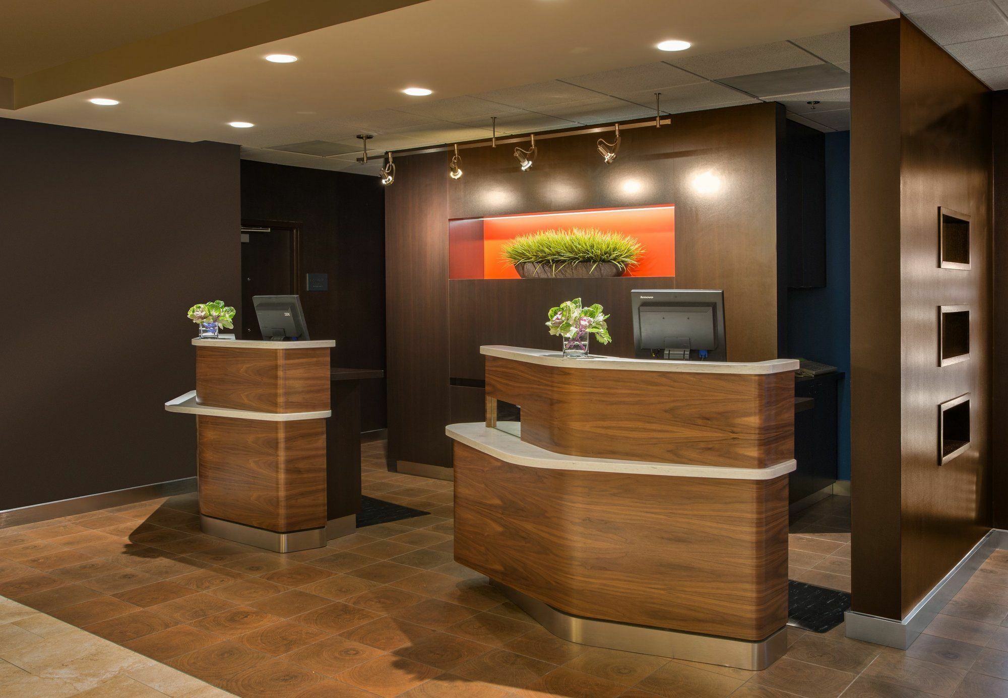 Courtyard Dallas Addison Midway Esterno foto